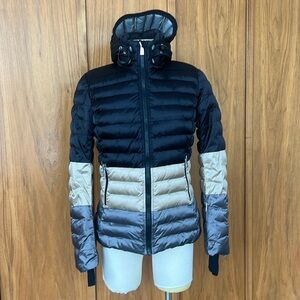 Toni Sailer ski jacket, many pockets, very warm, snow guard+ more details.